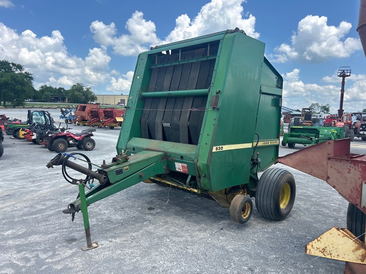 john-deere-530-image-3