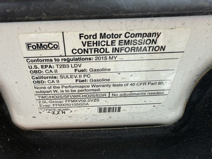 2015-ford-fusion-hybrid-sedan-image-14
