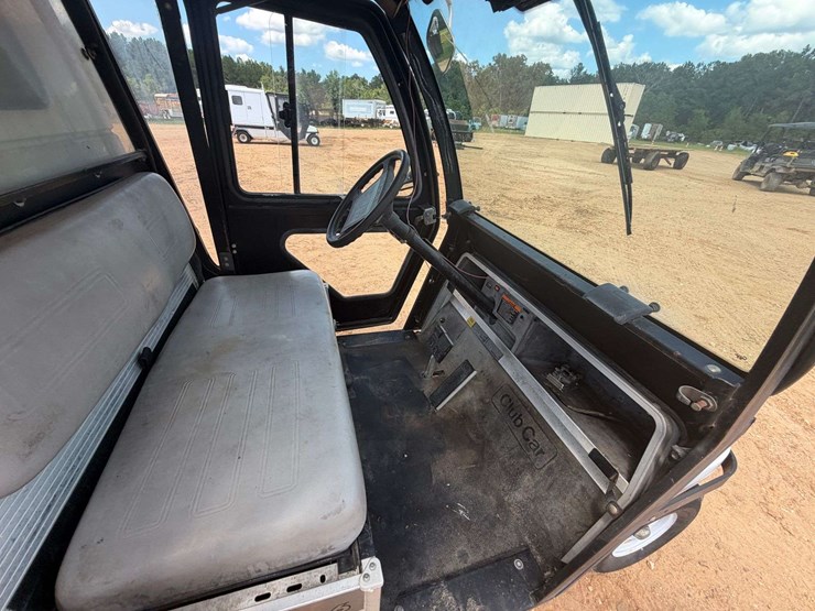 2005-club-car-carry-all-zmt-utility-cart-image-12