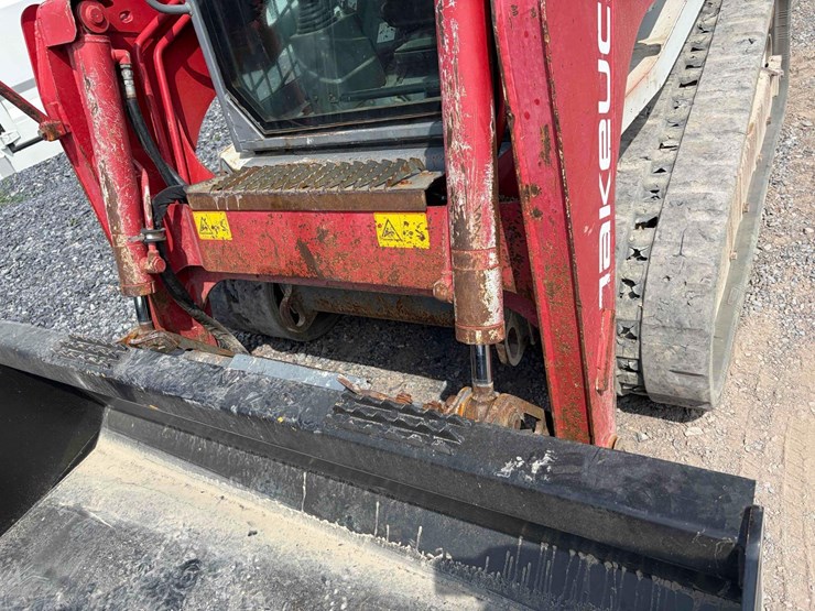 2019-takeuchi-tl6r-image-9