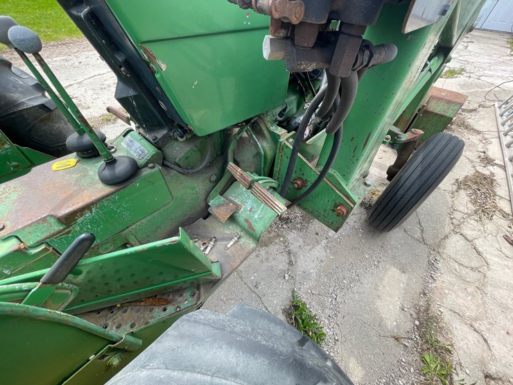 2020-john-deere-2020-image-32
