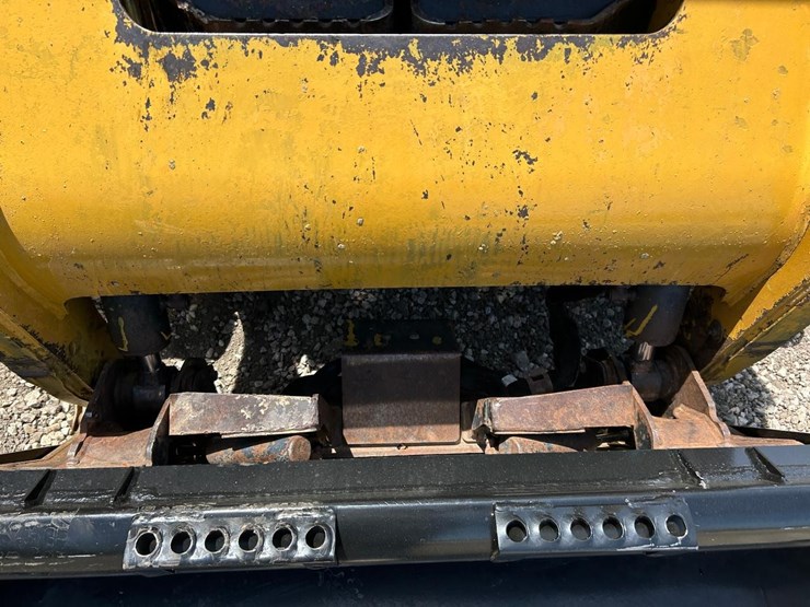 caterpillar-259b3-image-10