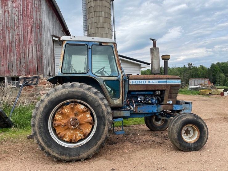 ford-9700-image-6