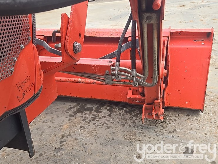 2019-kubota-l3901d-image-25