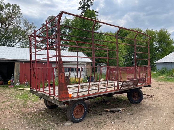#228-•-h+s-hay-wagon-(ringle,-wi)-image-3