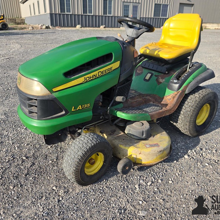JOHN DEERE LA135