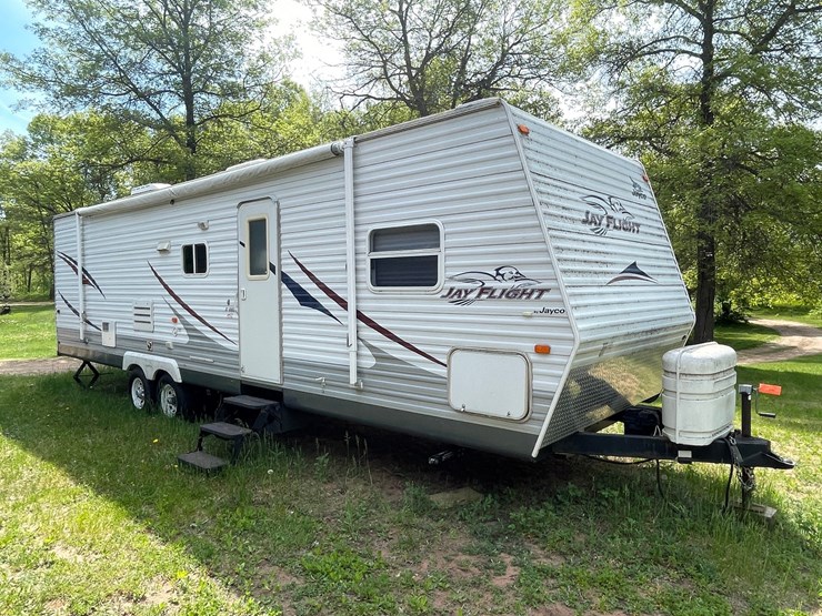 #512-•-2006-jayco-jay-flight-30'-camper-(no-title)-(spring-brook,-wi)-image-3