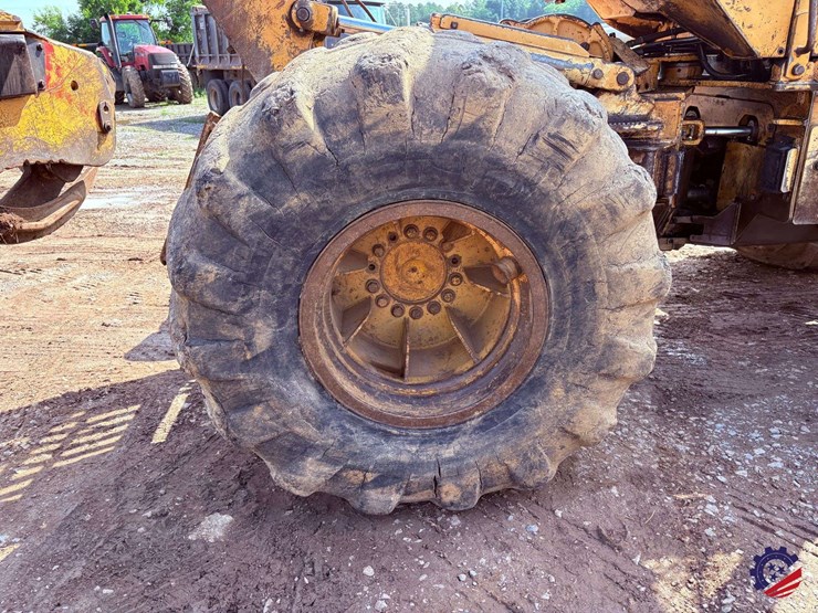 1993-deere-548e-image-76