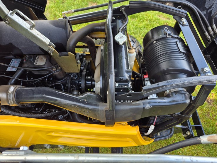 cub-cadet-yanmar-ex450-image-22