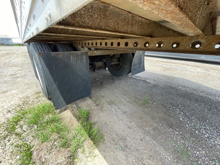 #420-•-2009-stoughton-semi--trailer-(title-in-delay)-(denmark,-wi)-image-14
