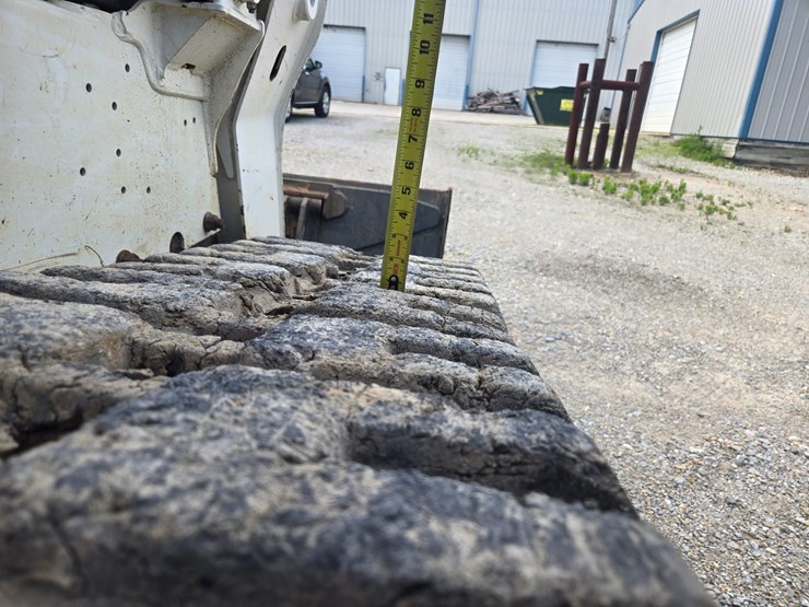 2020-bobcat-t770-image-61