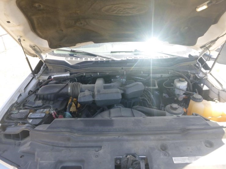 2017-ford-f350-image-27