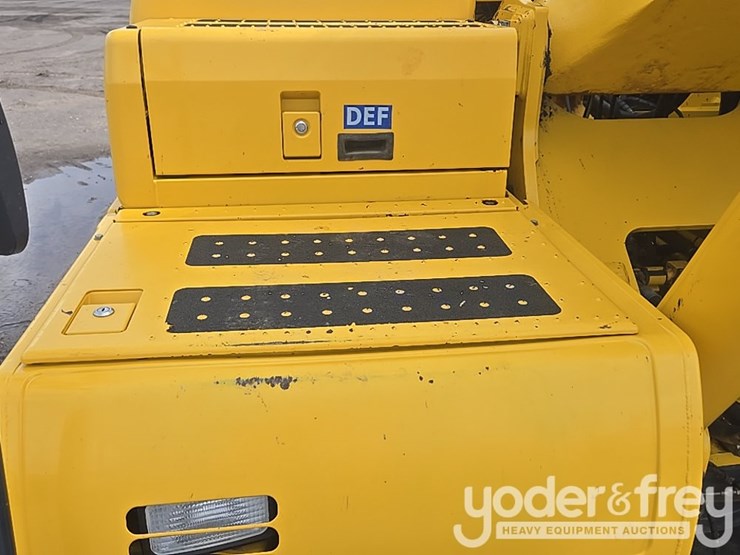 2023-komatsu-pc490-lc-10-image-53