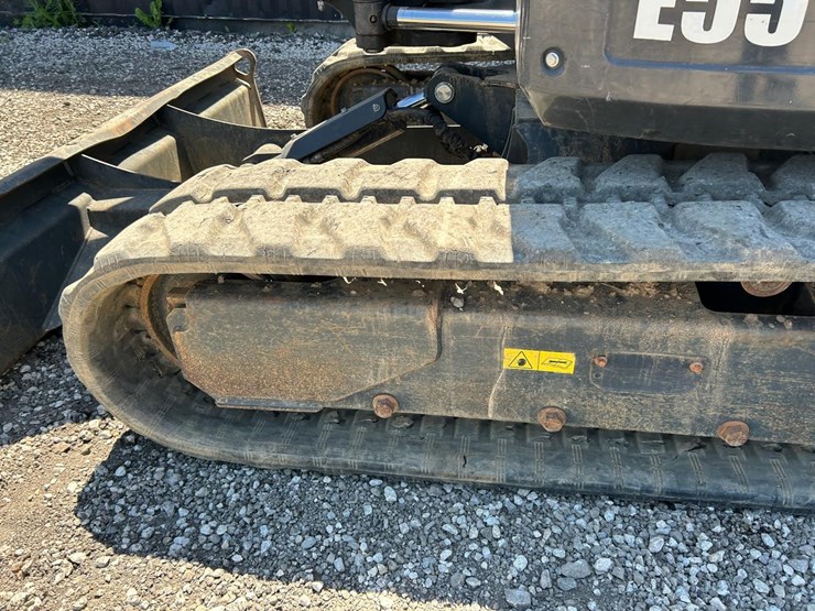 2020-bobcat-e55-image-16