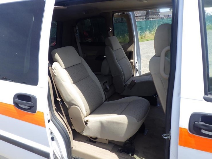 2008-chevrolet-uplander-image-8
