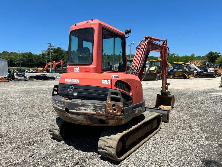 kubota-kx121-3st-image-4