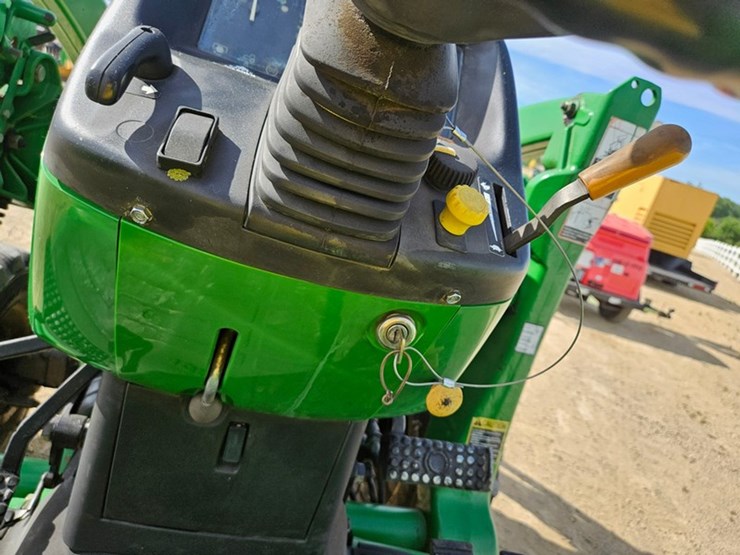john-deere-4600-image-56