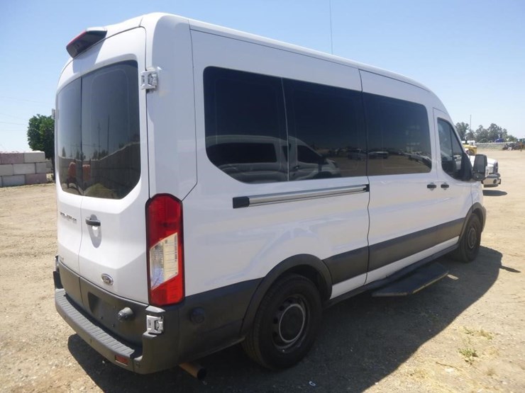 2020-ford-transit-image-4