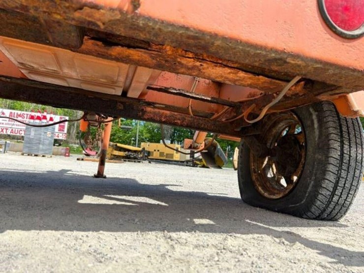 tow-behind-sign-board-image-21