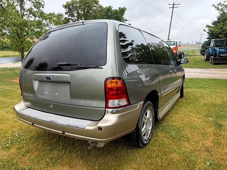2001-ford-windstar-image-5