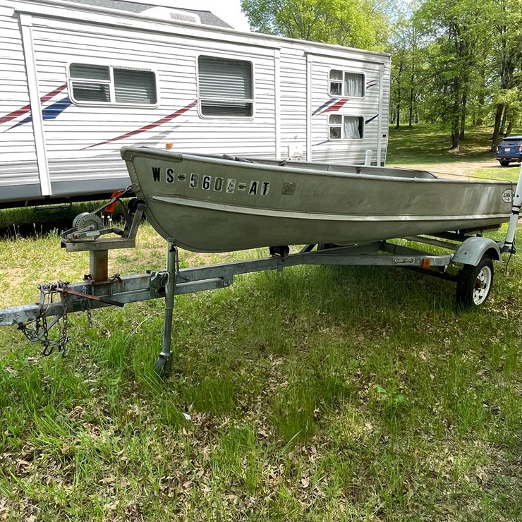 #508 • Aluma Craft 14' Aluminum Boat & Trailer (Sells with Bill of Sale Only) (Spring Brook, WI)