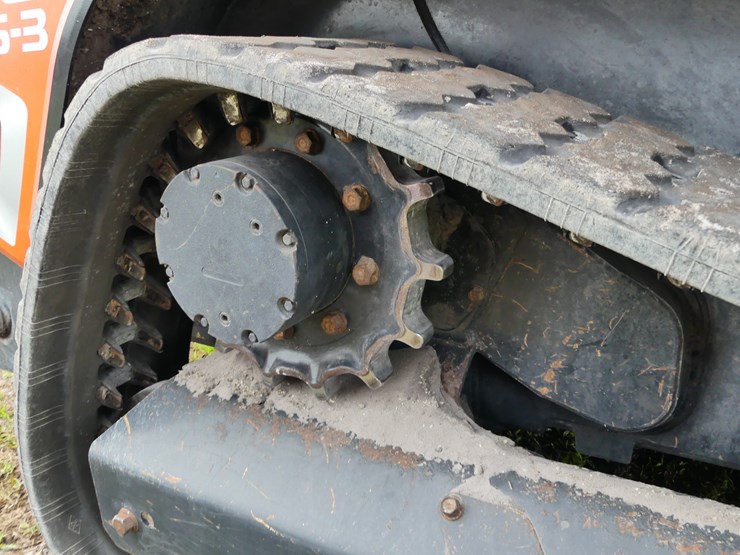2023-kubota-svl75-3-image-6