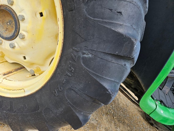 john-deere-4600-image-32