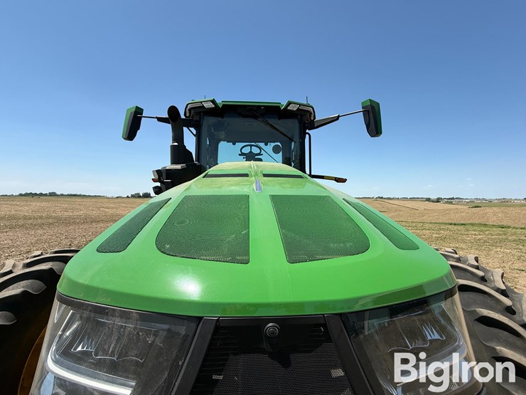 2021-john-deere-8r-410-image-18