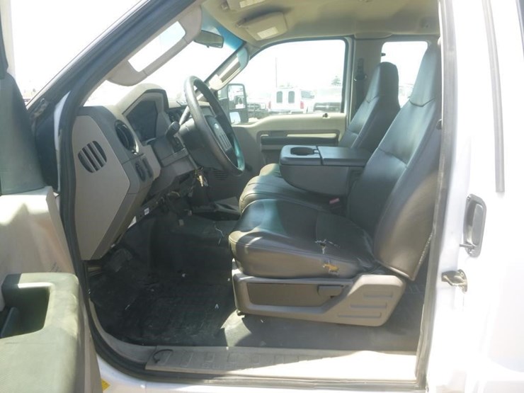 2009-ford-f450-image-11