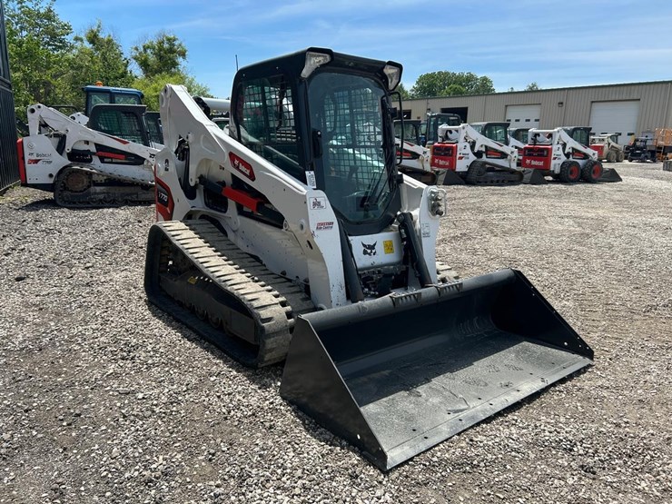 2024-bobcat-t770-image-6