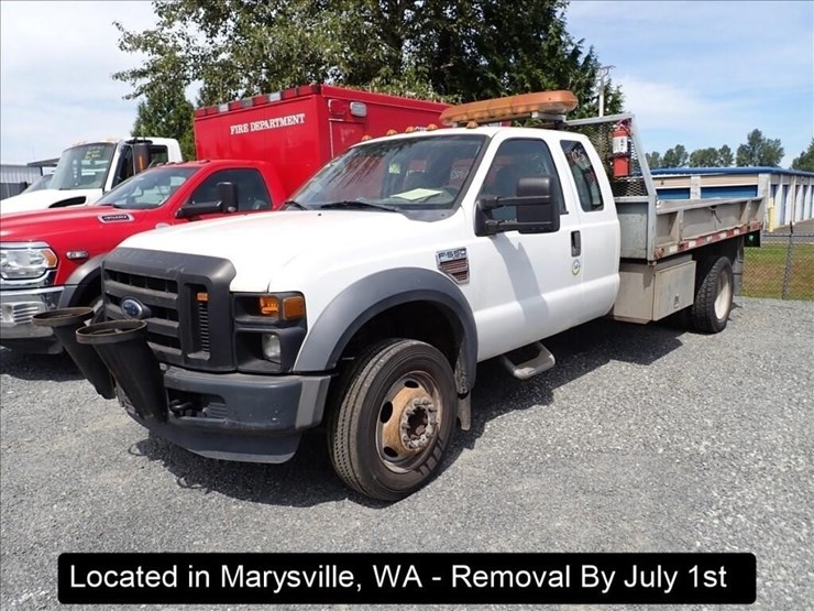 2010-ford-f550-image-1