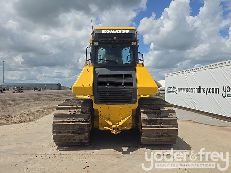 2018-komatsu-d61px-24-image-4