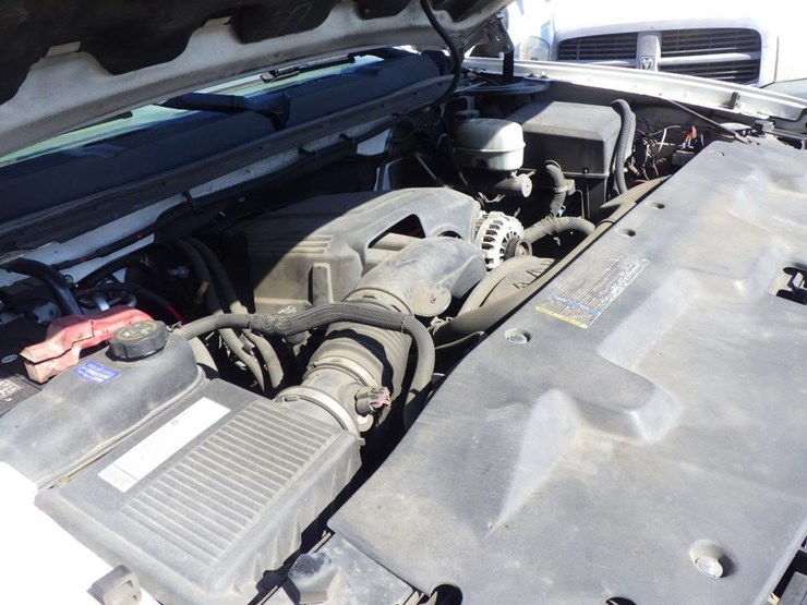 2008-chevrolet-2500-image-10