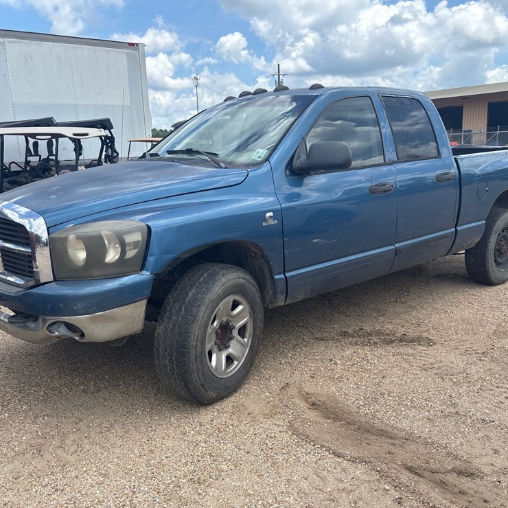 2006 DODGE 2500