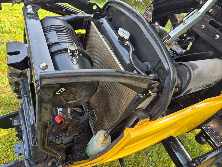 cub-cadet-yanmar-ex450-image-23