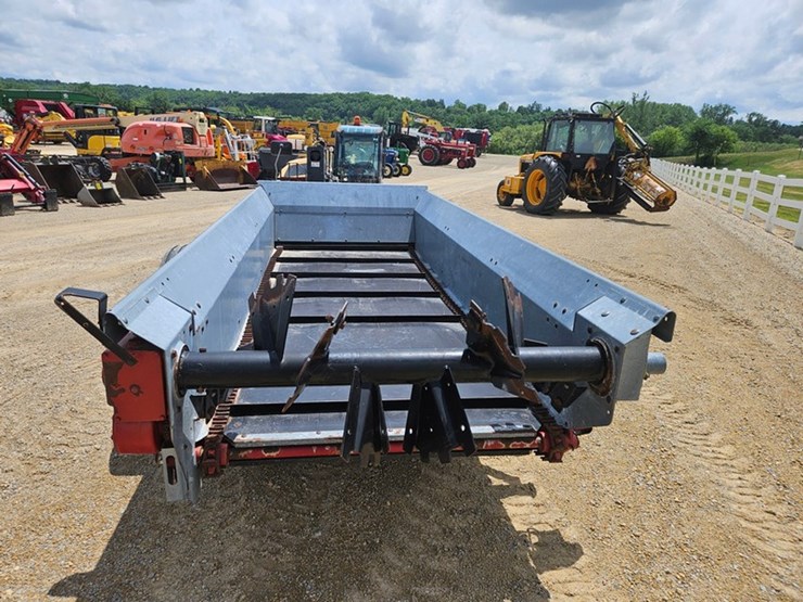 hesston-s180-image-4