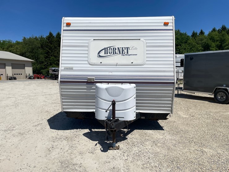 #460-•-2002-keystone-hornet-lite-bumper-pull-camper-(wi-title)-(helenville,wi)-image-2