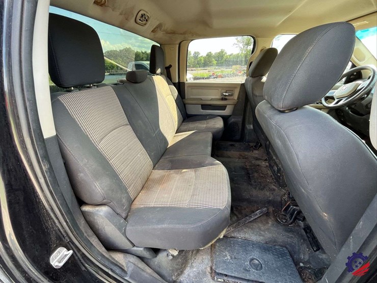 2011-dodge-ram-2500-image-48