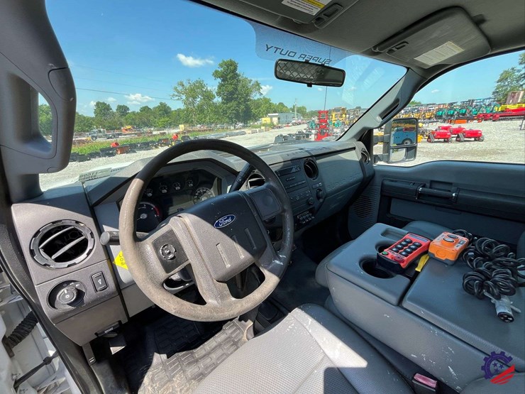 2011-ford-f450-image-87