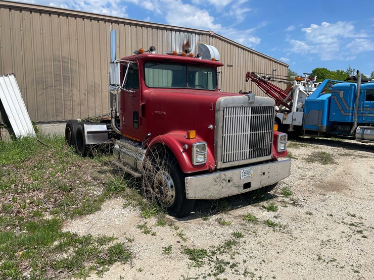 1990-caterpillar-3126-image-3
