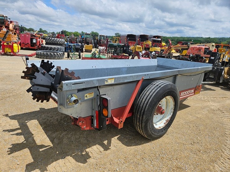 hesston-s180-image-5