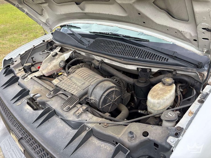 2013-chevrolet-express-2500-image-20