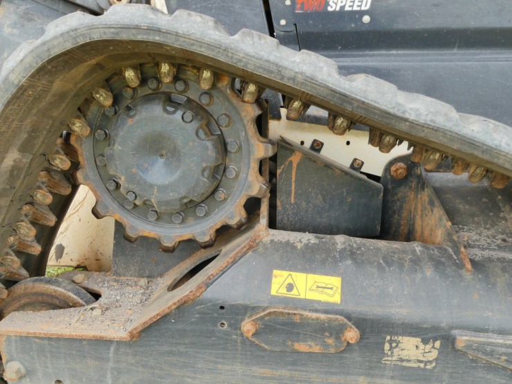 2022-bobcat-t76-image-6