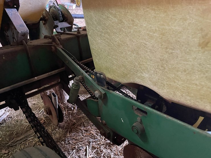 john-deere-7000-image-25