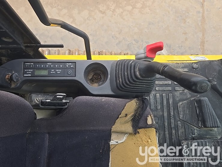 2022-komatsu-pc360-lc-11-image-65