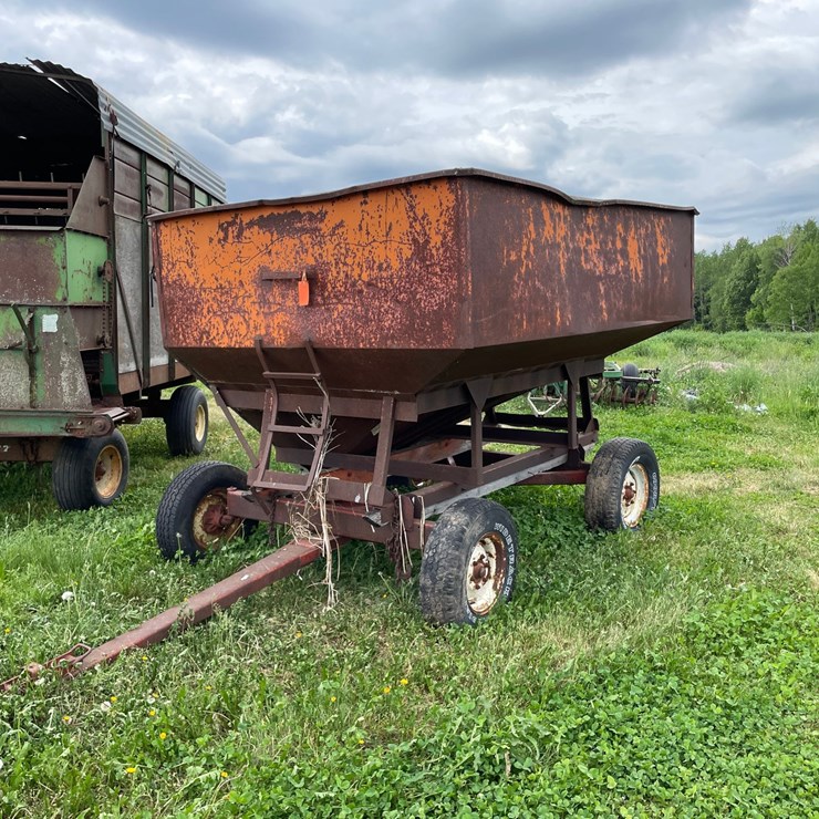 #224 • Gravity Box on Running Gear (Ringle, WI)