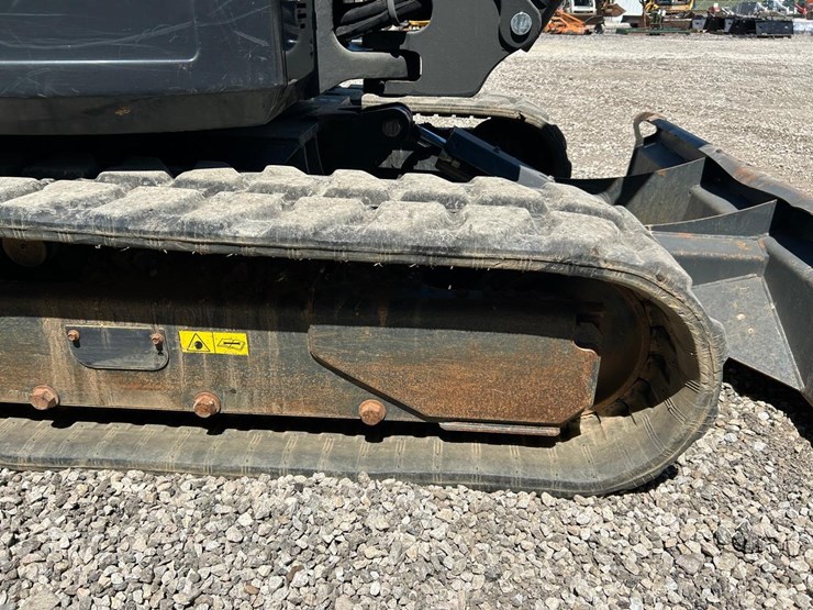 2020-bobcat-e55-image-13