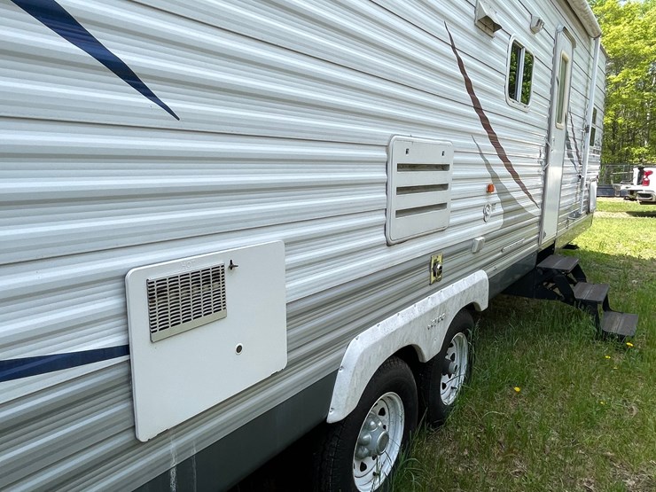 #512-•-2006-jayco-jay-flight-30'-camper-(no-title)-(spring-brook,-wi)-image-24