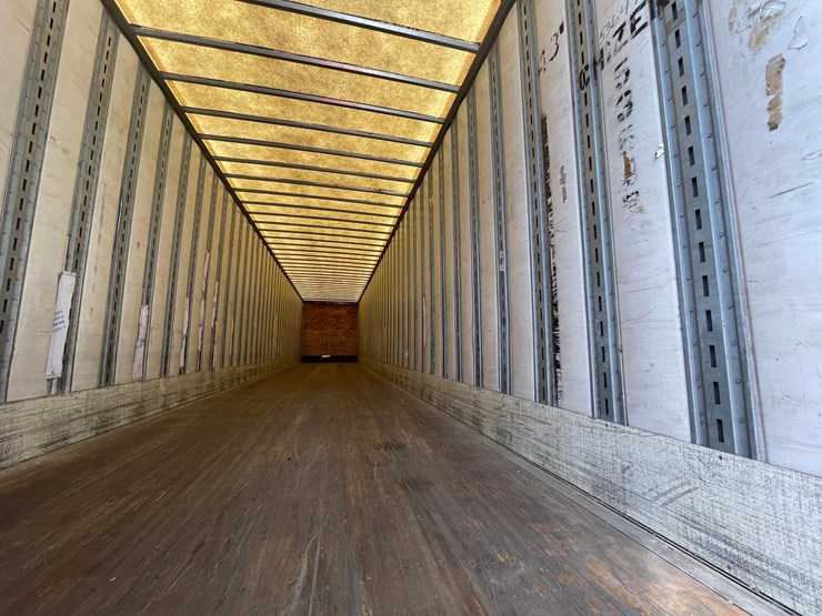 #414-•-2011-wabash-semi-trailer-(has-wi-title)-(denmark,wi)-image-14