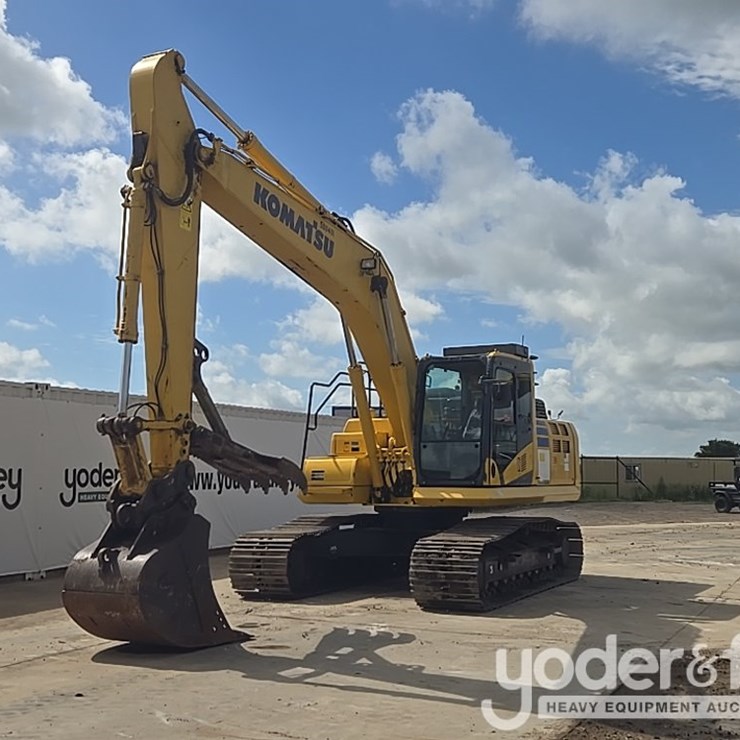 2017 KOMATSU PC210 LC-11